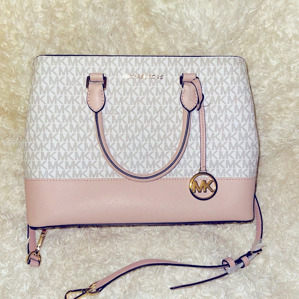 Michael Kors Savannah